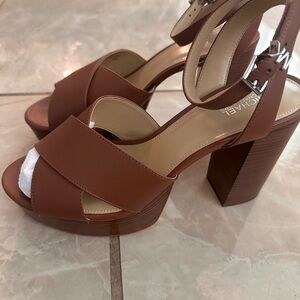 Michael Kors Heel sandals. Well, taking care of.